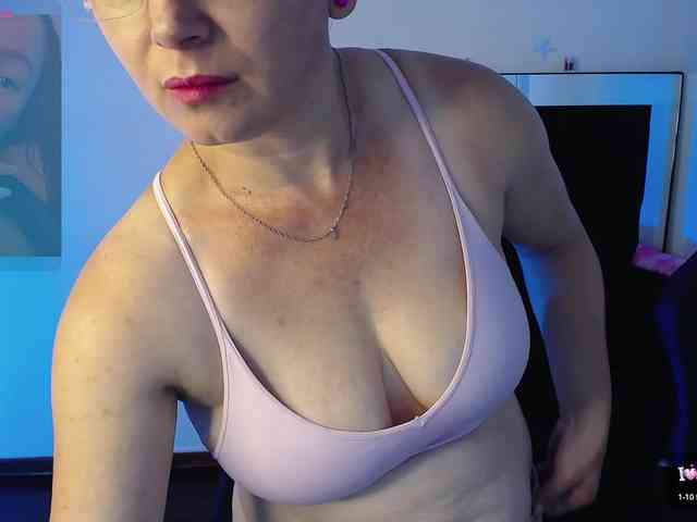 Milly-Sanchez webcam