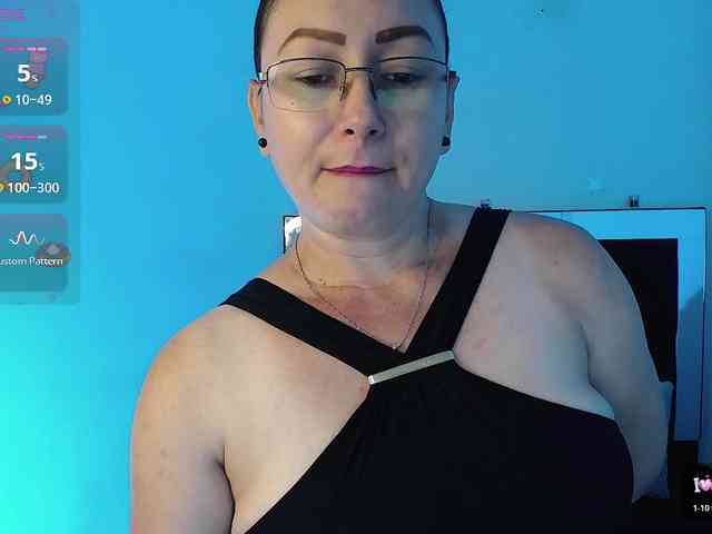 Milly-Sanchez webcam