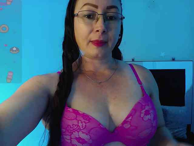 Milly-Sanchez webcam