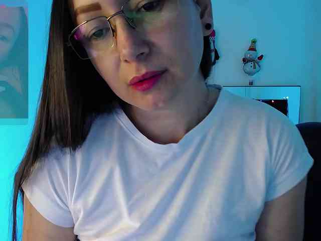 Milly-Sanchez webcam