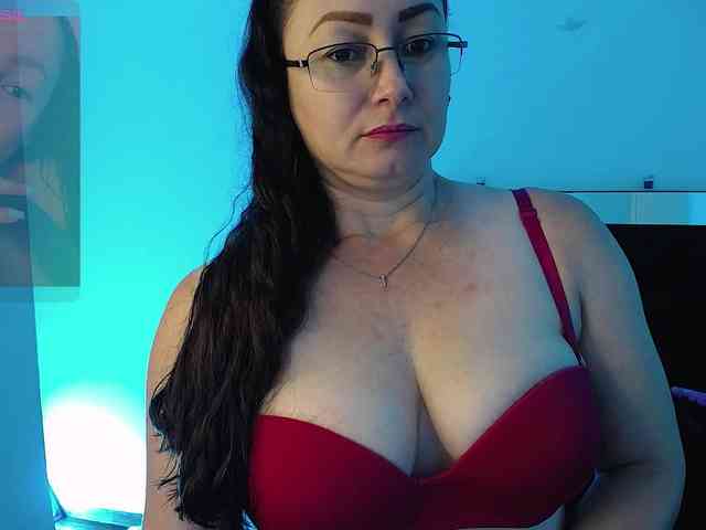 Milly-Sanchez webcam