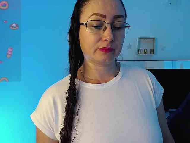 Milly-Sanchez webcam