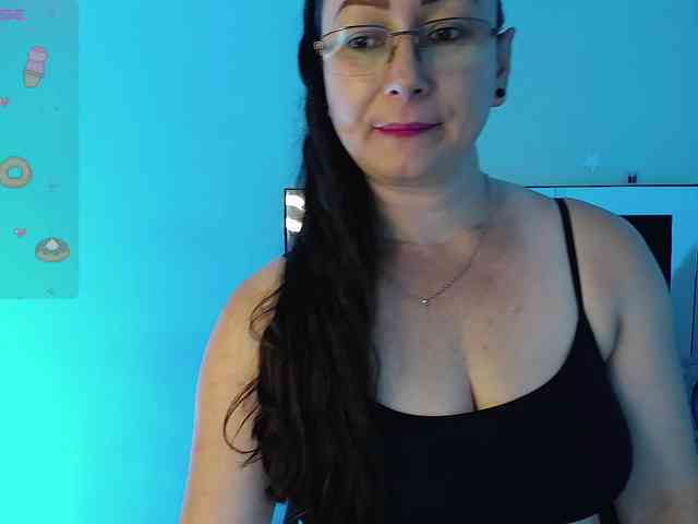 Milly-Sanchez webcam