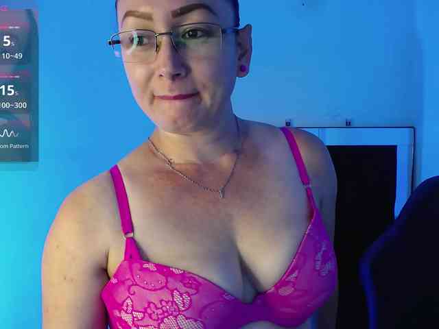 Milly-Sanchez webcam