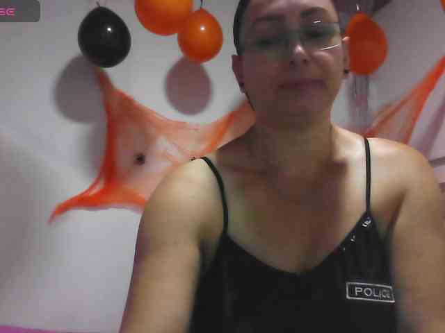 Milly-Sanchez webcam