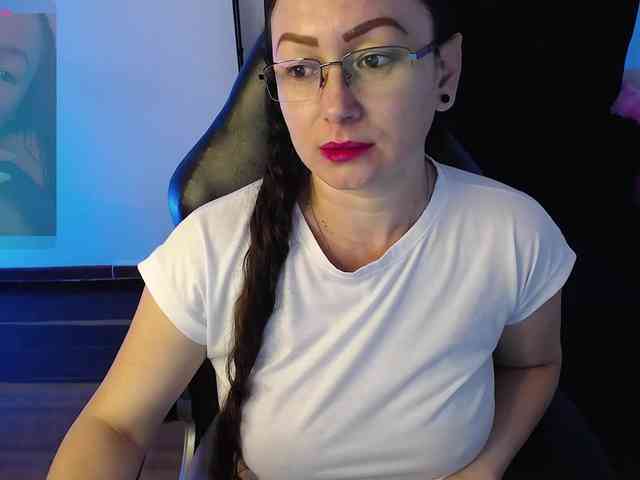 Milly-Sanchez webcam