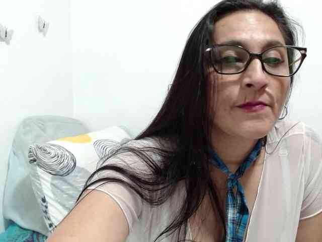 KarinaSuarez1 webcam