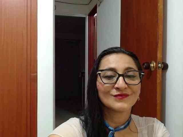 KarinaSuarez1 webcam