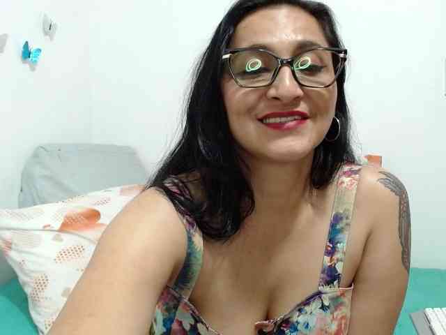 KarinaSuarez1 webcam