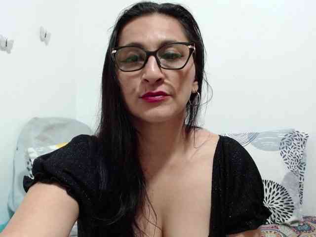 KarinaSuarez1 webcam