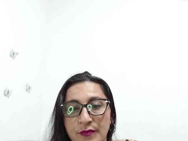 KarinaSuarez1 webcam