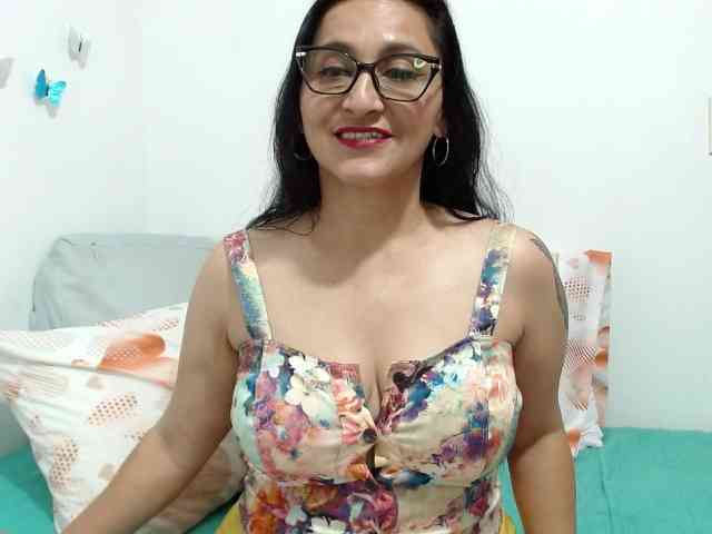 KarinaSuarez1 webcam