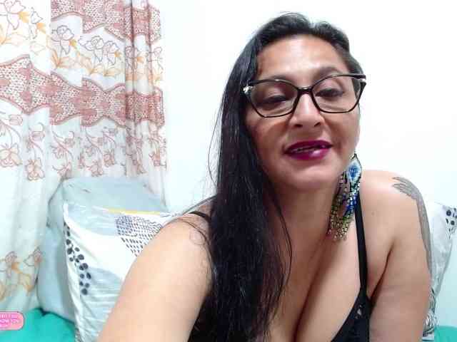 KarinaSuarez1 webcam