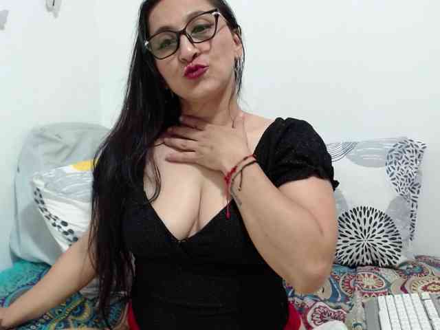 KarinaSuarez1 webcam
