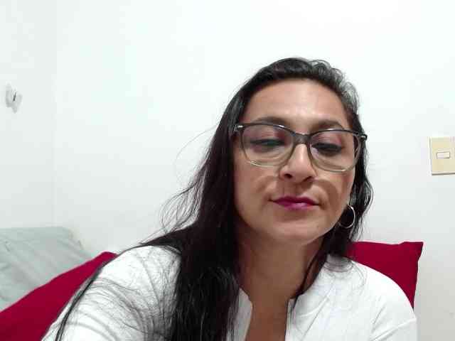 KarinaSuarez1 webcam