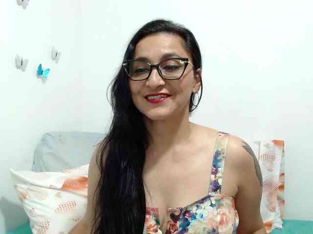 KarinaSuarez1 webcam