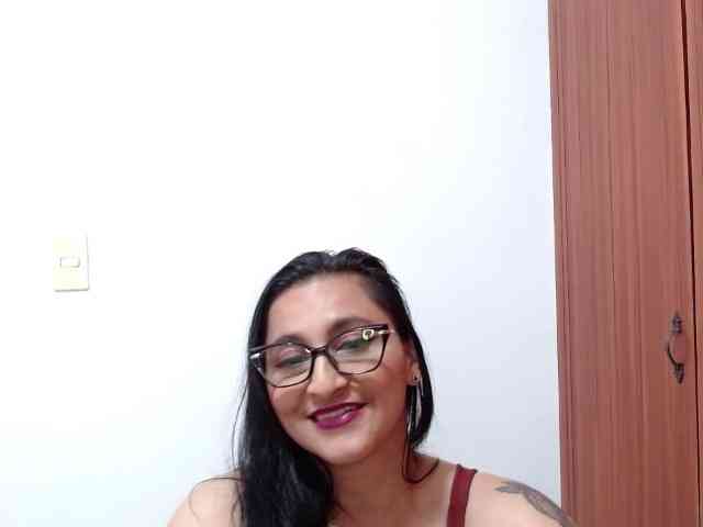 KarinaSuarez1 webcam