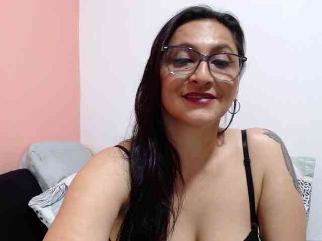 KarinaSuarez1 webcam