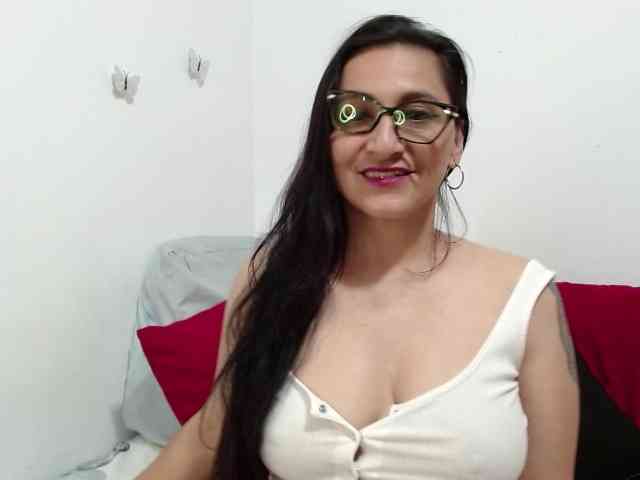 KarinaSuarez1 webcam