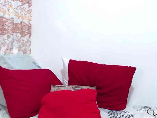 KarinaSuarez1 webcam