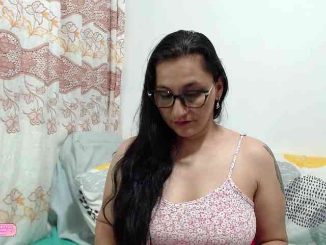 KarinaSuarez1 webcam