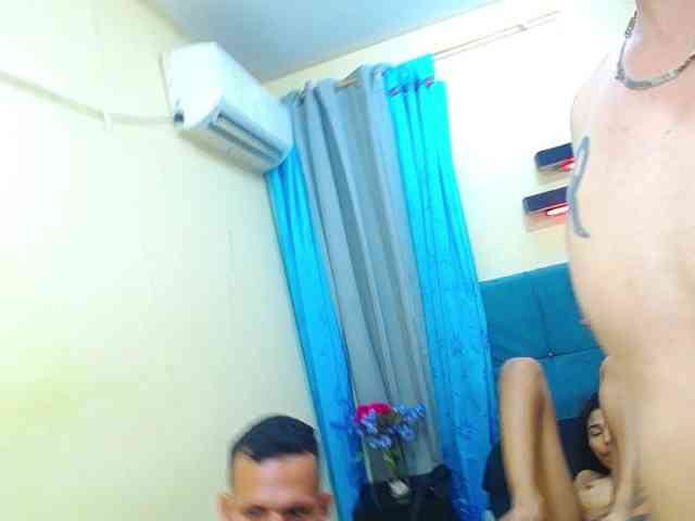 zarinabetifull webcam