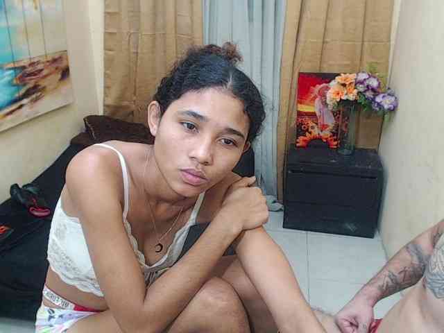 zarinabetifull webcam