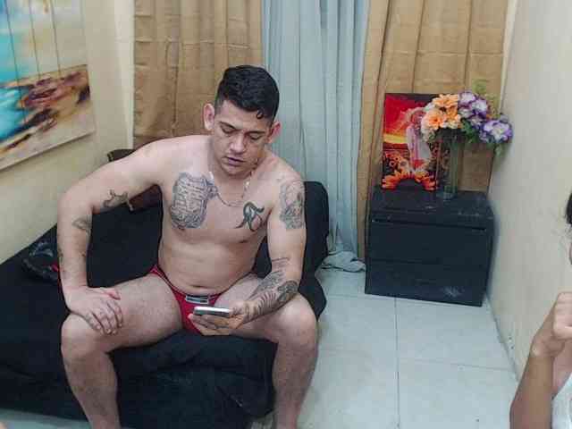 zarinabetifull webcam