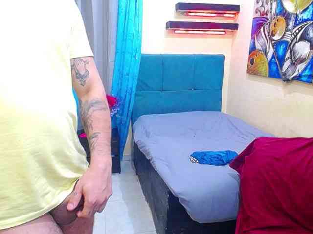 zarinabetifull webcam