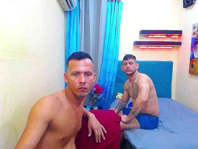 zarinabetifull webcam