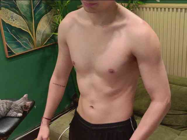 Hades-06 Live Webcam on BongaCams