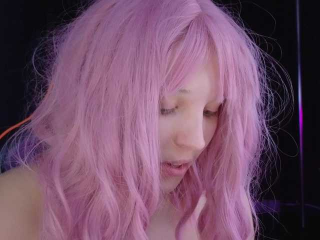 CherryLea's BongaCams show and profile