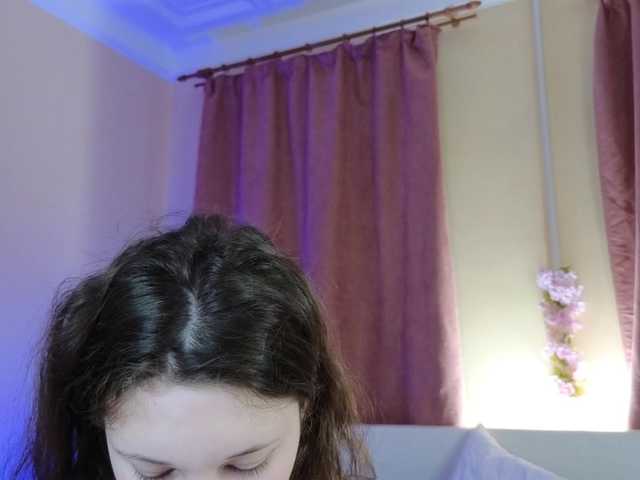 CherryLea's BongaCams show and profile
