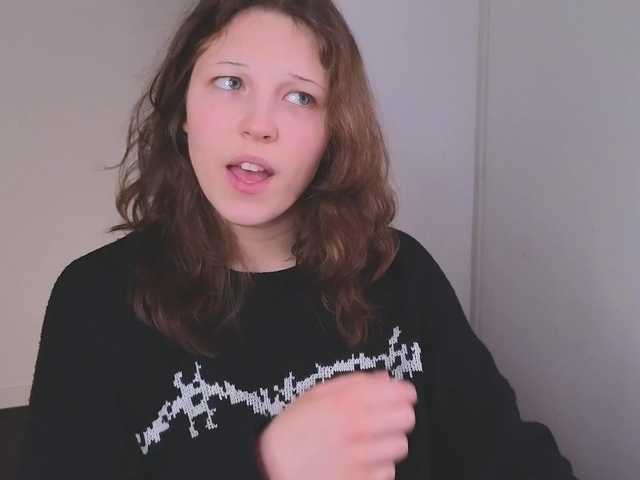 CherryLea's BongaCams show and profile