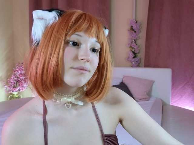 CherryLea's BongaCams show and profile