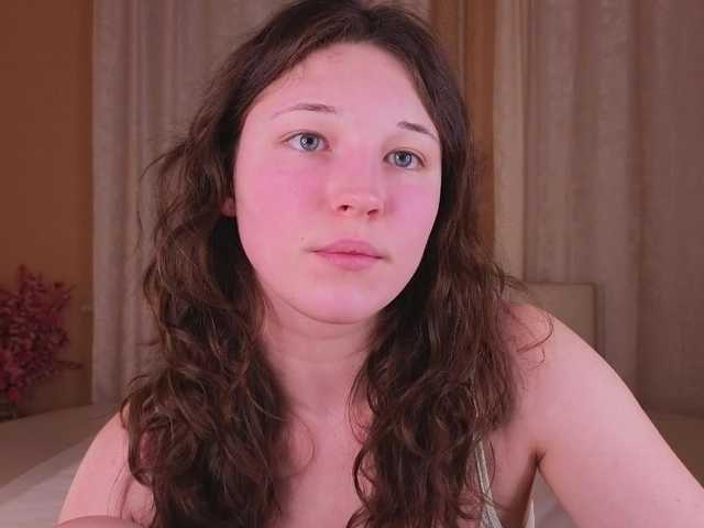 CherryLea's BongaCams show and profile