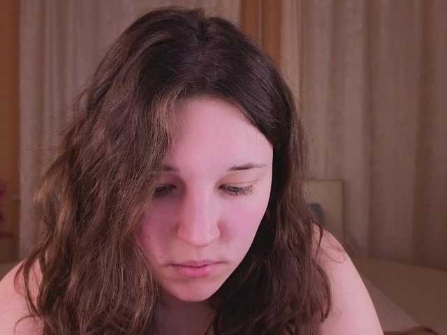 CherryLea's BongaCams show and profile