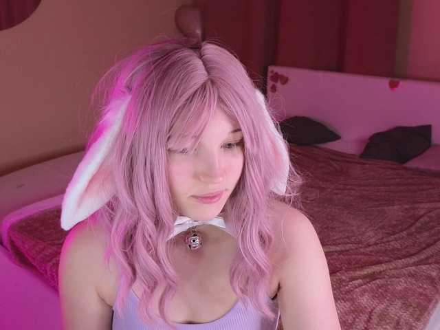 CherryLea's BongaCams show and profile