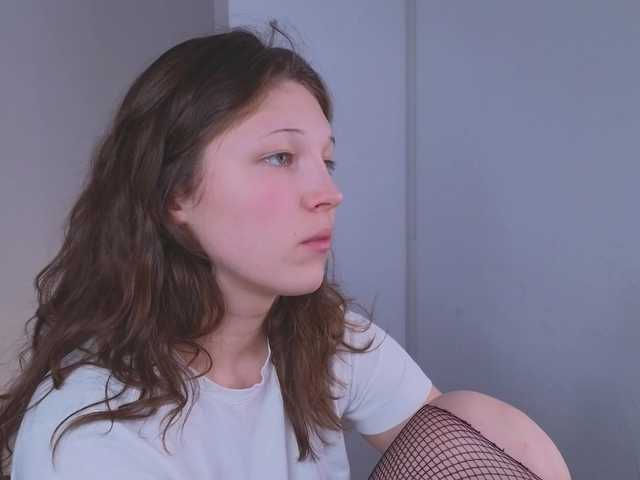 CherryLea's BongaCams show and profile