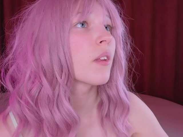 CherryLea's BongaCams show and profile