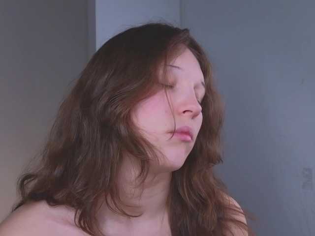 CherryLea's BongaCams show and profile