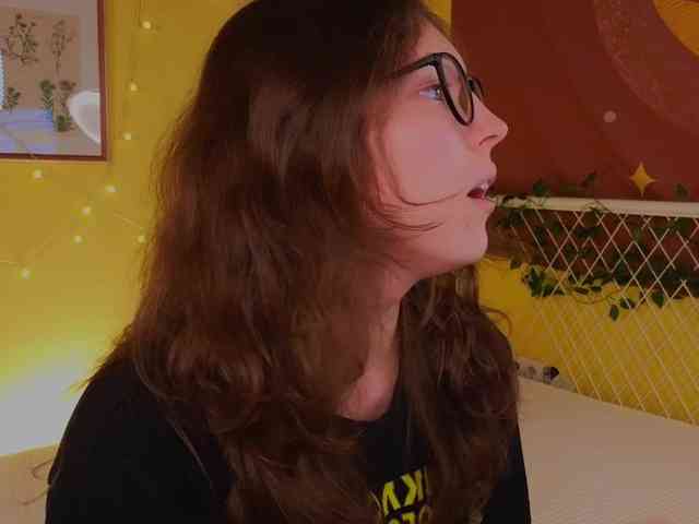 Lea_Belle webcam