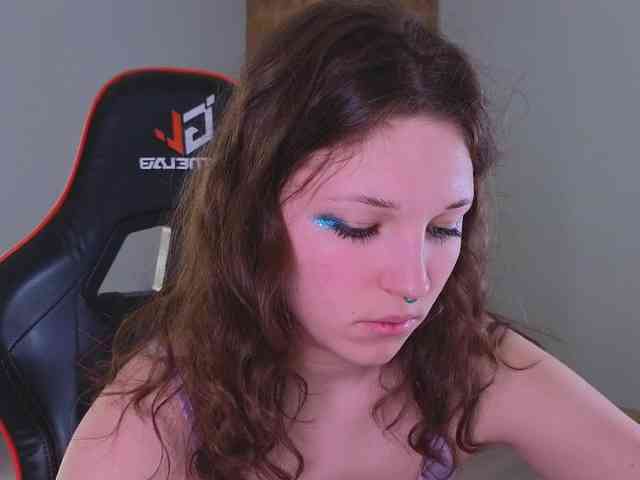 CherryLea Live Webcam on BongaCams