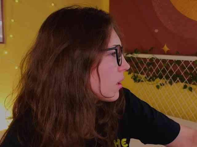Lea_Belle webcam