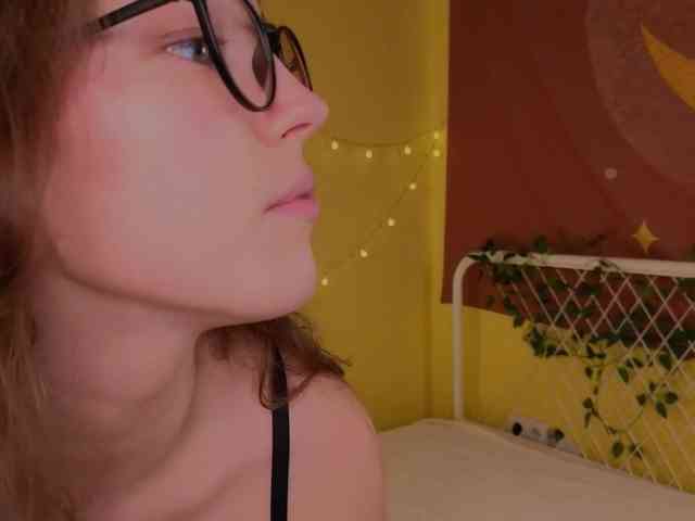 Lea_Belle webcam