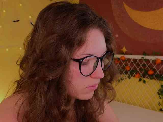 Lea_Belle webcam