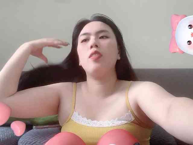 Vysa Live Webcam on BongaCams