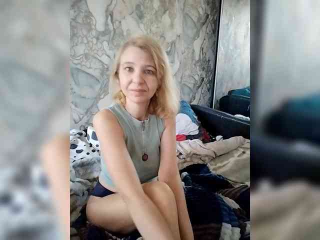 AsyaLorna webcam