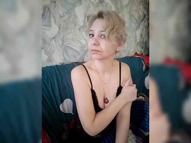 AsyaLorna webcam