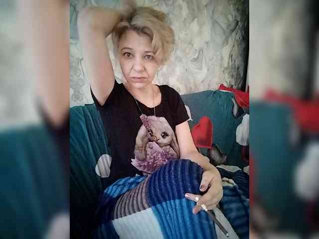 AsyaLorna webcam